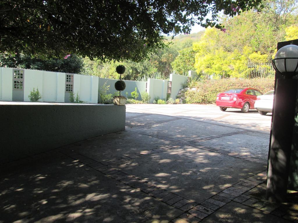 Joern'S Gaestehaus Mbombela Oda fotoğraf